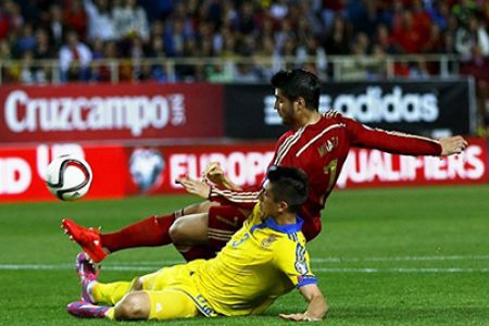 Ukraine with four Kyivans suffer narrow defeat against Spain in Seville