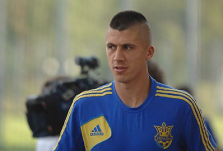 Yevhen KHACHERIDI: “We are preparing for the game against England in good mood”