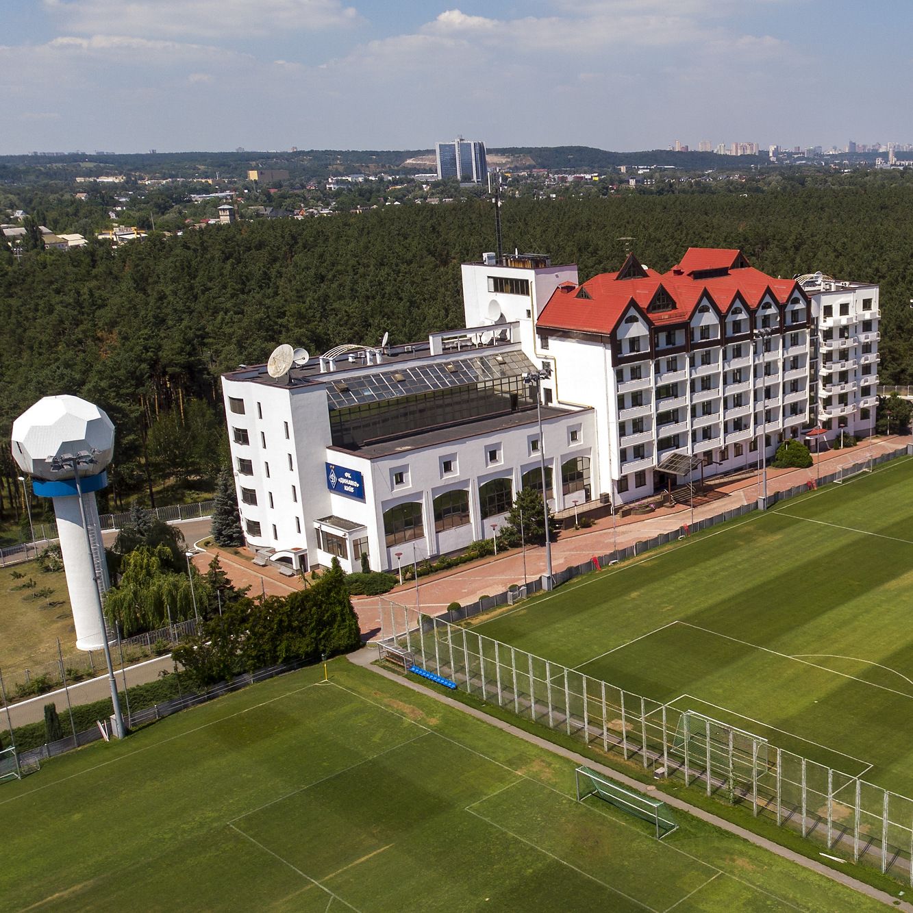 Dynamo getting ready for the game against Zoria