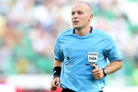 Szymon Marciniak – Dynamo vs Fiorentina match referee