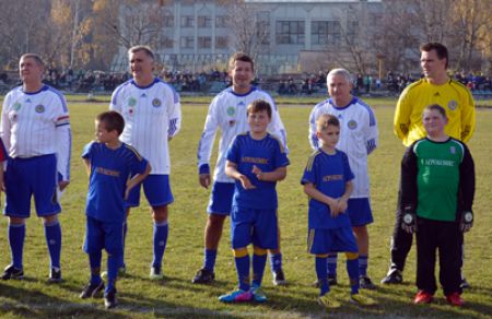 Dynamo pro veterans at football feast in Volochysk