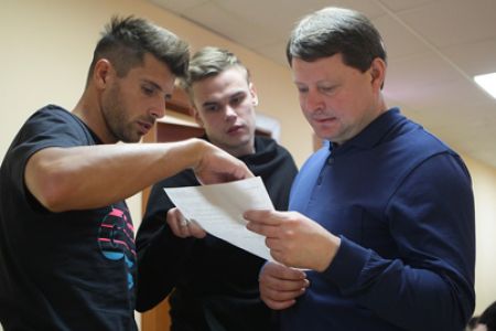 First working day: examination at Borys medical center (VIDEO)