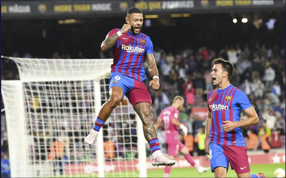 At opponent’s camp: Barcelona win and improve their position